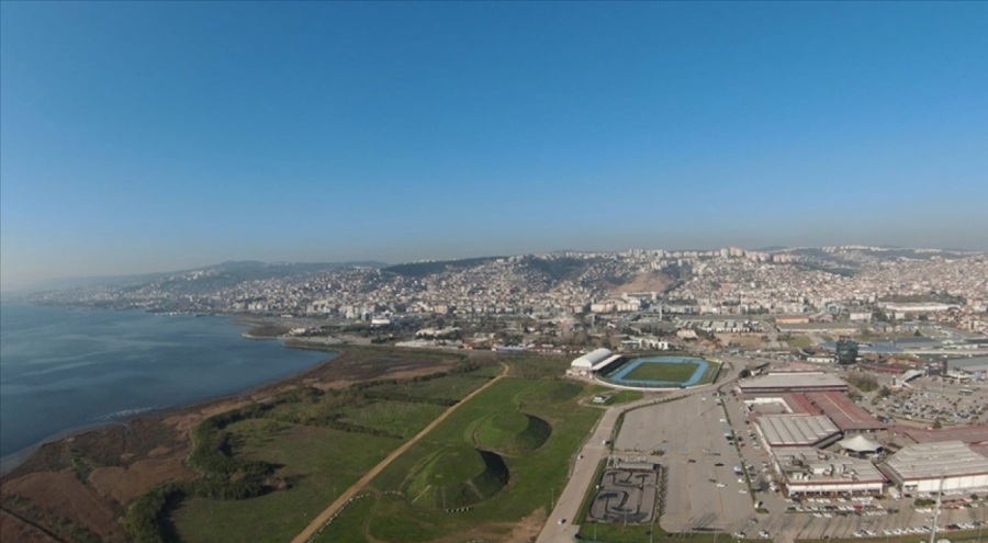 İzmit Körfezi'nin dip çamurunu temizleme çalışmaları yürütülecek