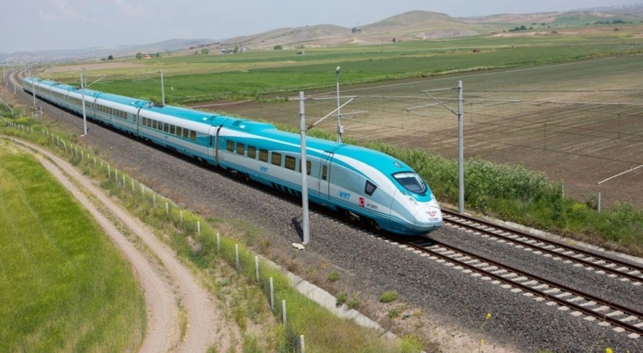 Adana-Mersin-Adana bölgesel tren seferleri tekrar başladı