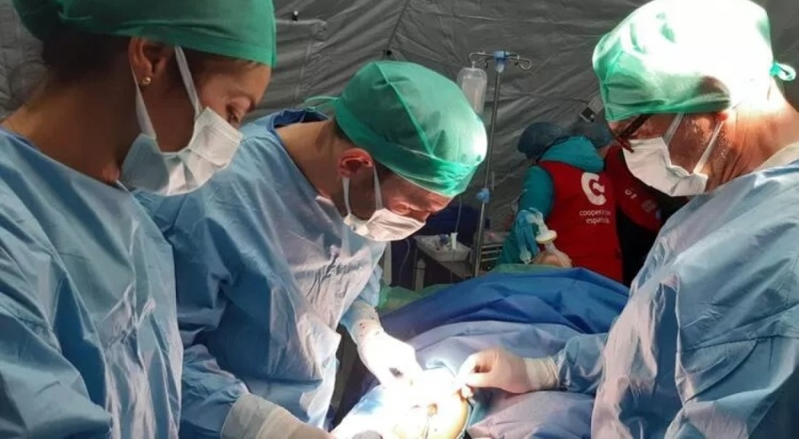 İspanya'nın İskenderun'daki sahra hastanesi 24 saat açık