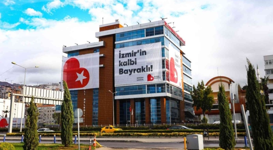 İzmir'deki binlerce depremzedeyi üzen mahkeme kararı