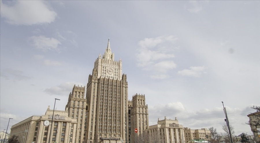 Rusya Dışişleri Bakanlığı, Kiev'e silah sağlayan ABD'yi Ukrayna'daki çatışmalara dahil olmakla suçladı