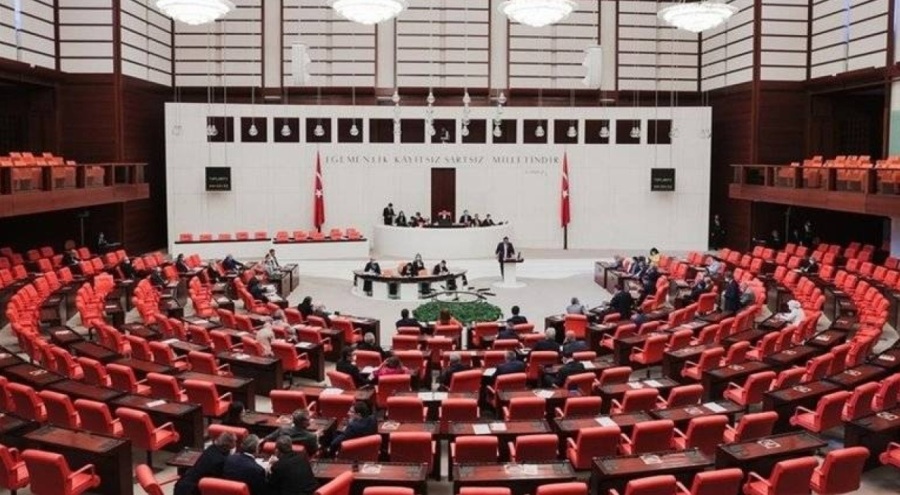TBMM Genel Kurulu'nda gündem EYT ve deprem
