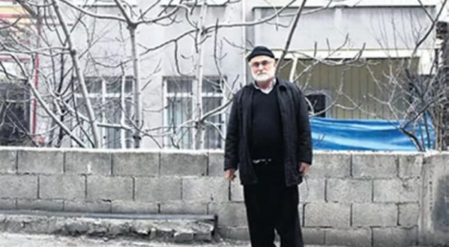 Depremden kurtulan adam inşaatta 'çok demir kullandı' diye kızdığı ustasını arıyor