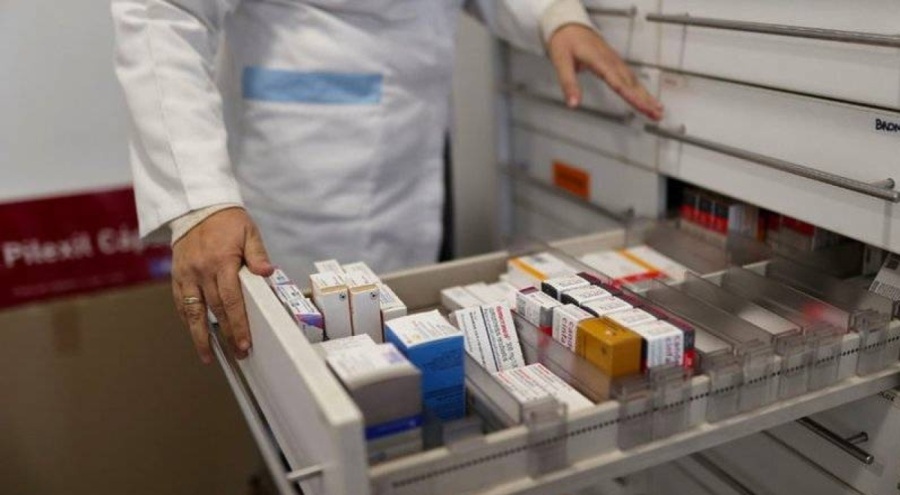 Türk Eczacıları Birliği: Depremzedelerin ilaç alırken fiyat farkı ödememesi için SGK'ya başvurduk