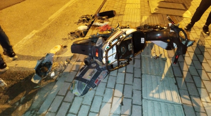 Bursa'da ehliyetsiz motorcular ölümden döndü