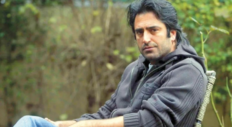 Mahsun Kırmızıgül'den operatör şirketlerine: Depremzedelere telefonlar dağıtın