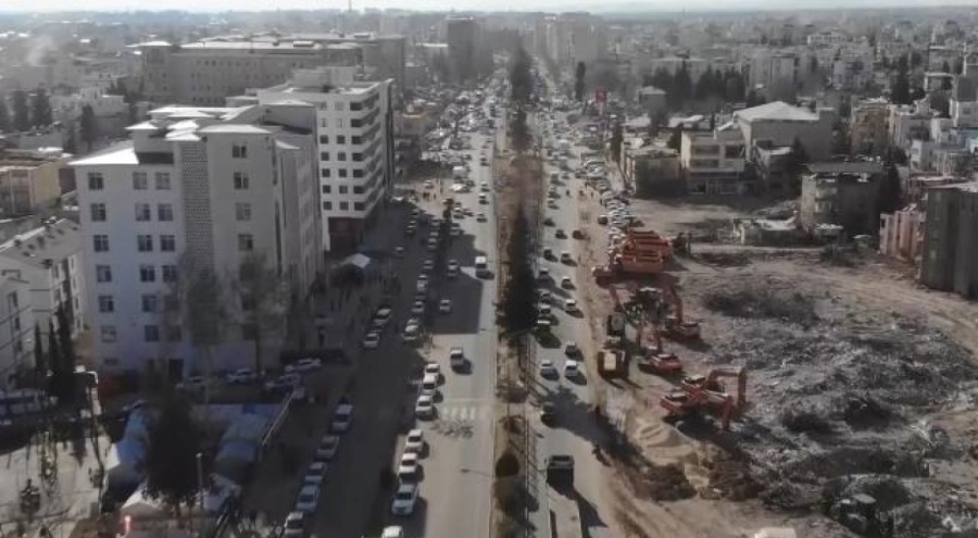 Adıyaman'da yıkılan 3 sitenin müteahhidi tutuklandı