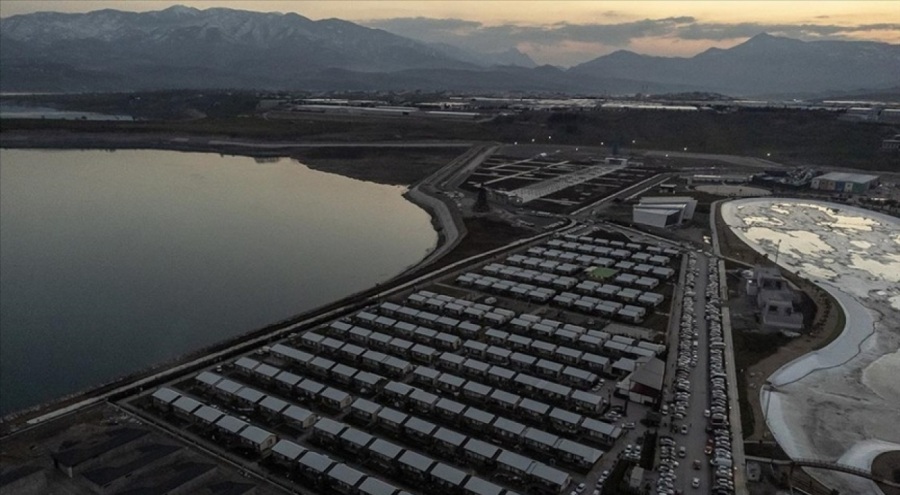 Kahramanmaraş'taki hobi evlerine sığınan depremzede: Burası hobi evleriydi, bir hobi kent oldu