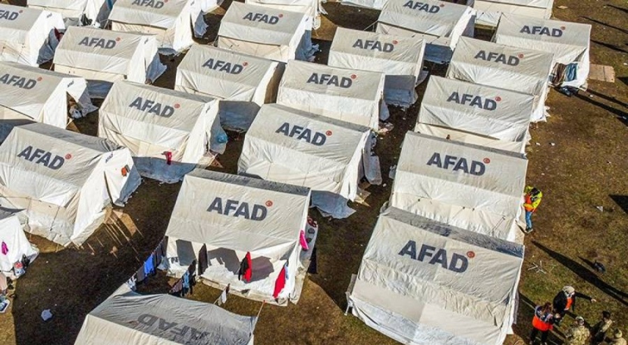 AFAD: Deprem bölgesinde 329 bin 382 çadır kuruldu
