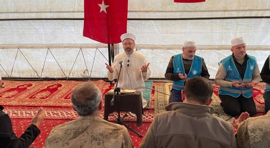 Diyanet İşleri Başkanı Erbaş: Fitne ve fesada asla fırsat vermeden, erdemlerimizi yaşatmanın tam zamanı