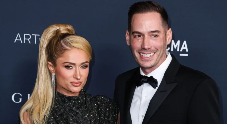 Paris Hilton bebeğinin yüzünü ilk kez gösterdi