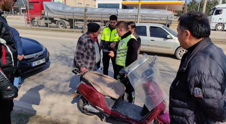 Bursa'da alkollü elektrikli bisiklet sürücüsüne 4 bin 64 TL para cezası uygulandı