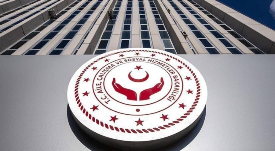 Bakanlık'tan "Refakatçisi olmayan bin 453 çocuk ailesine teslim edildi" açıklaması