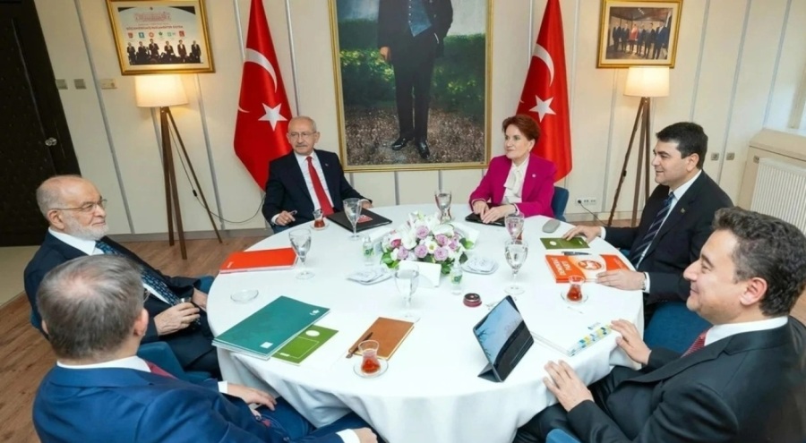 Saadet Partisi Genel Başkanı Karamollaoğlu 6'lı masada adaylığı konuşulan 3 ismi açıkladı