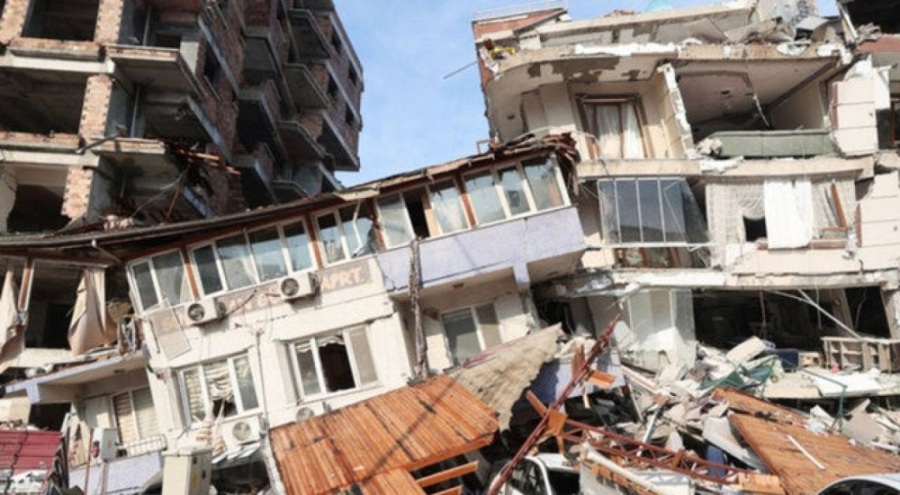 Depremde yıkılan binalara ruhsat veren belediye başkanları hakkında emsal karar!