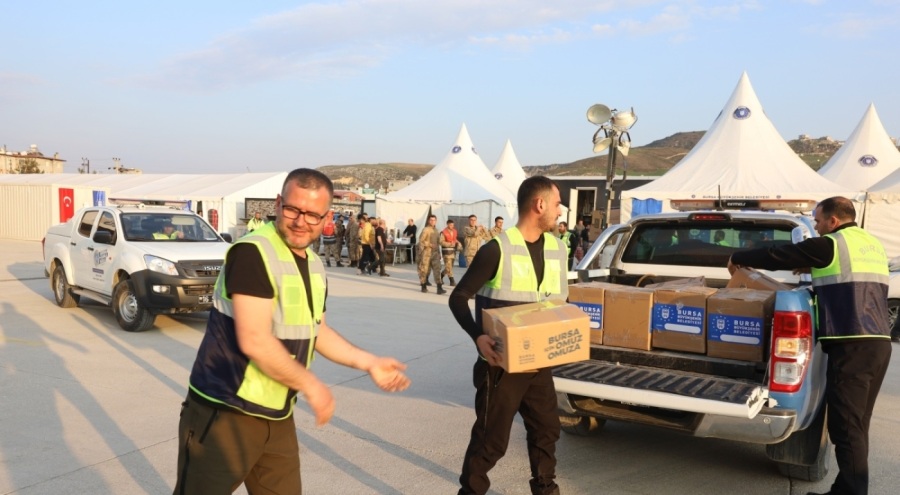 Bursalı hayırseverden deprem bölgesine yardım