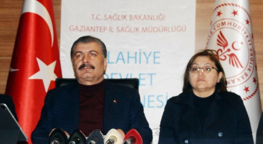 Bakan Koca: Gaziantep'te 3 bin 897 kişi hayatını kaybetti