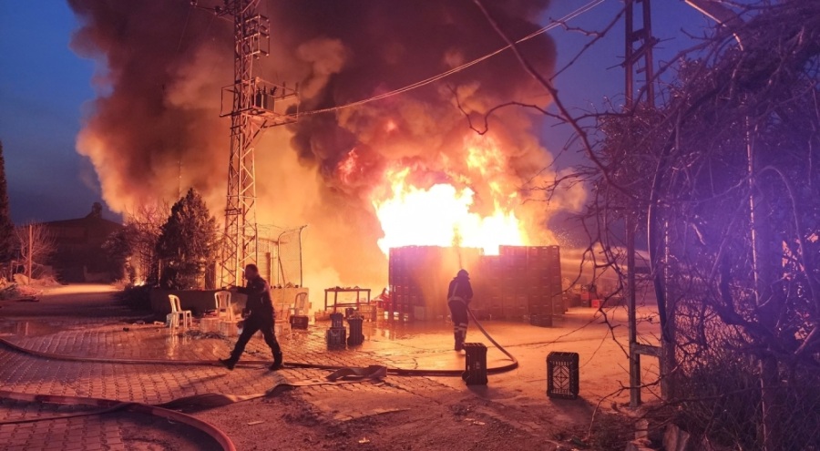 Hatay'da çıkan yangını Bursalı ekipler söndürdü