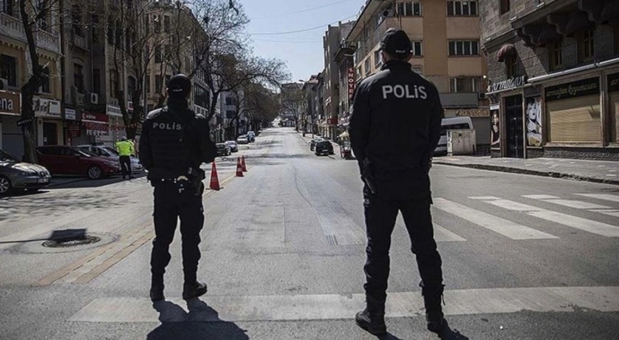 Anayasa Mahkemesi'nden salgın sürecindeki sokağa çıkma yasağı cezası için 'hak ihlali' kararı