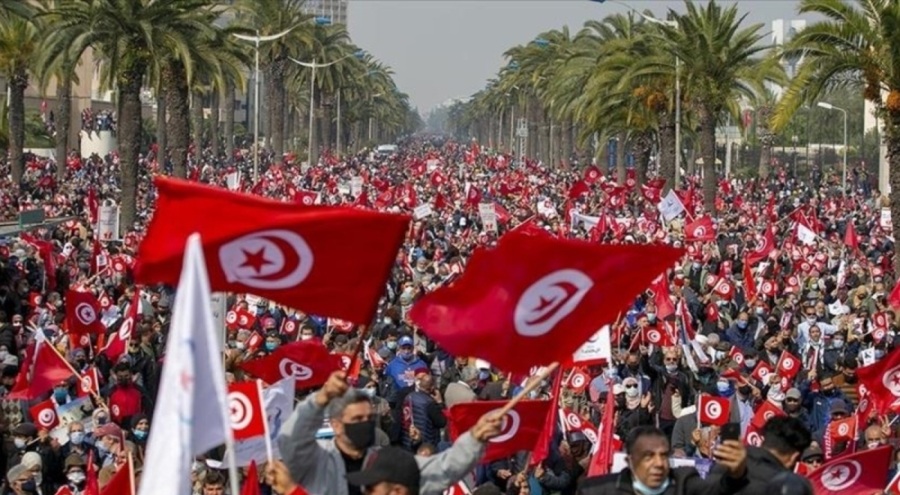 Avrupa Birliği: Tunus'ta meydana gelen olayları büyük endişeyle takip ediyoruz