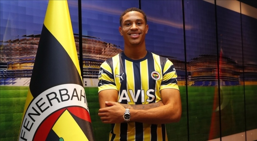 Oosterwolde'nin ilk 11'de yer alması bekleniyor