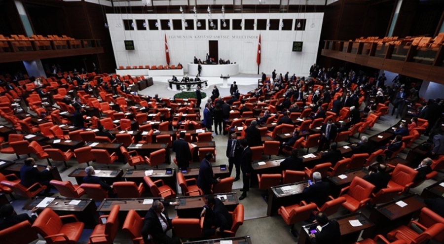 EYT kanun teklifi Meclis'ten geçti