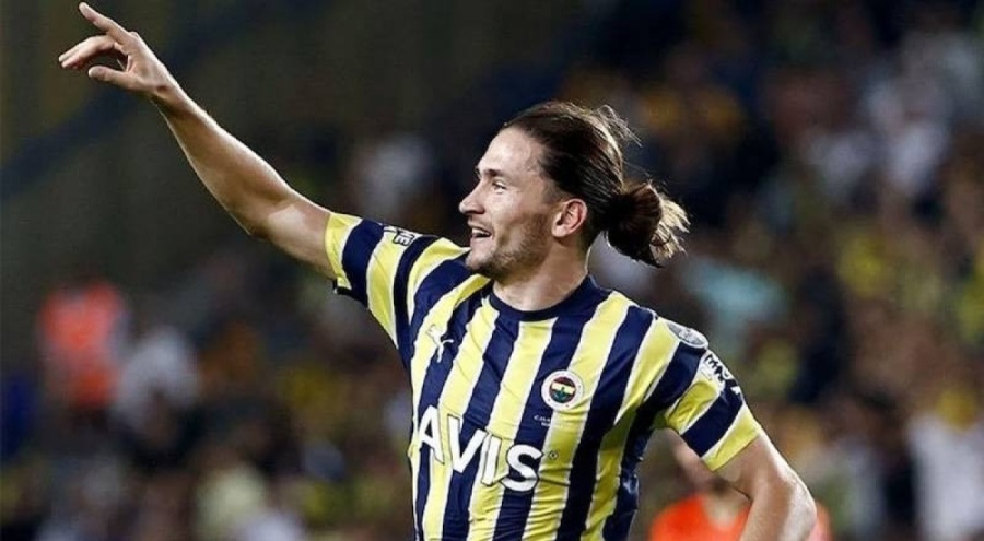 Fenerbahçe, Miguel Crespo ile sözleşme uzatmak istiyor