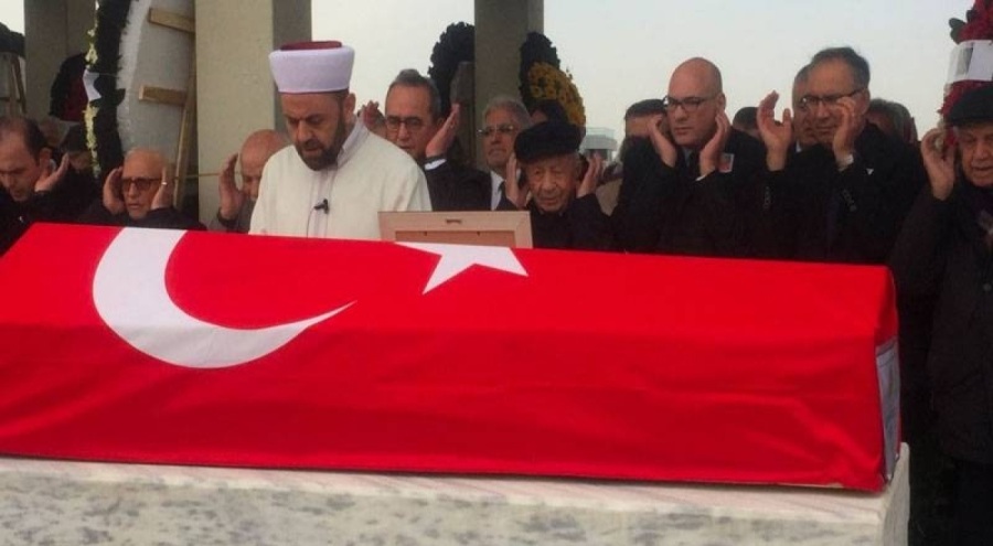 Eski Yargıtay Cumhuriyet Başsavcısı Sabih Kanadoğlu'nun cenaze töreni düzenlendi