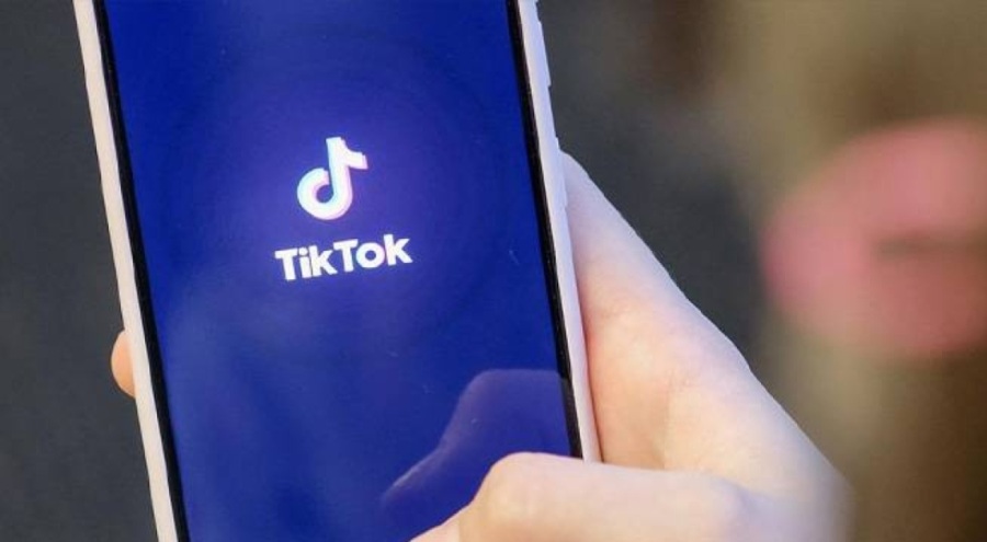 TikTok reşit olmayan kullanıcılara  süre limiti getiriyor