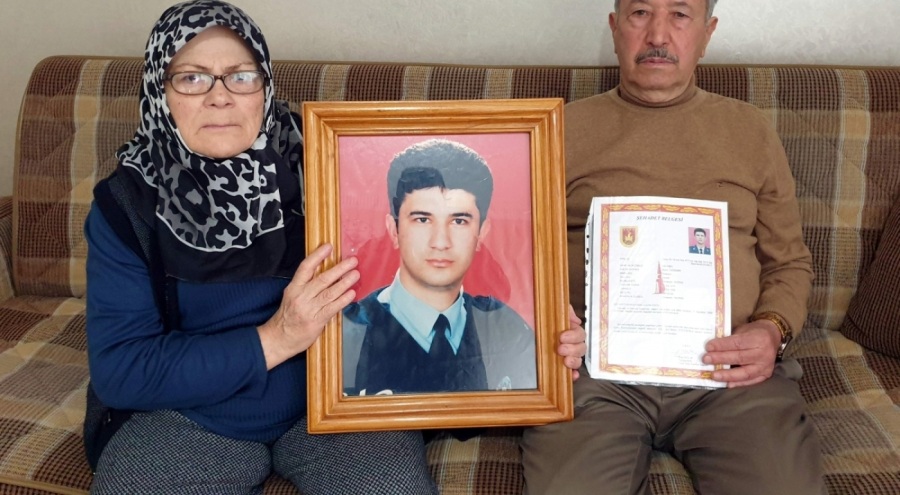Bursa'da oğlu şehit olan baba, maaşını afetzedelere bağışladı