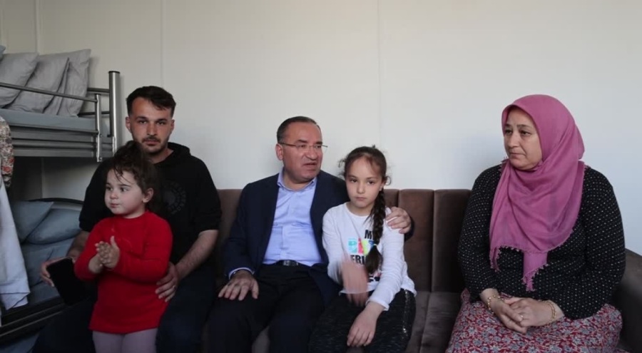 Bakan Bozdağ İslahiye'de incelemelerde bulundu