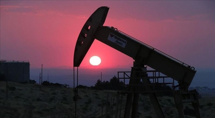 Brent petrolün varil fiyatı düştü!