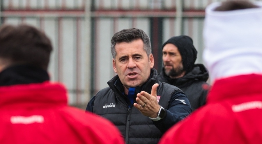 Samsunspor'da teknik direktörü Eroğlu: Süper Lig için yeniden sahaya çıkıyoruz