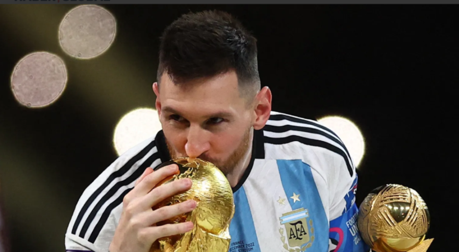 Messi'den takım arkadaşlarına 24 karatlık altın iPhone