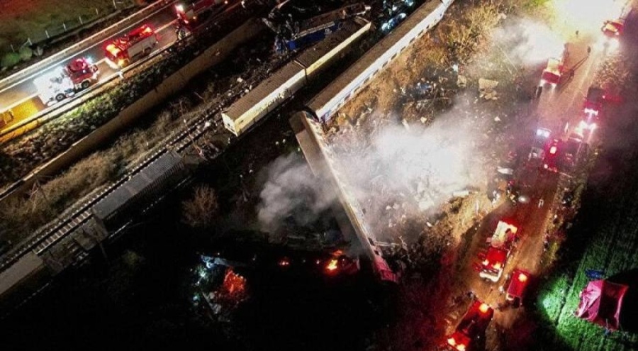 Yunanistan'daki tren kazasından sonra uzmanlar: Sistem çok eski, elektronik bilgilendirme yıllardır çalışmıyor