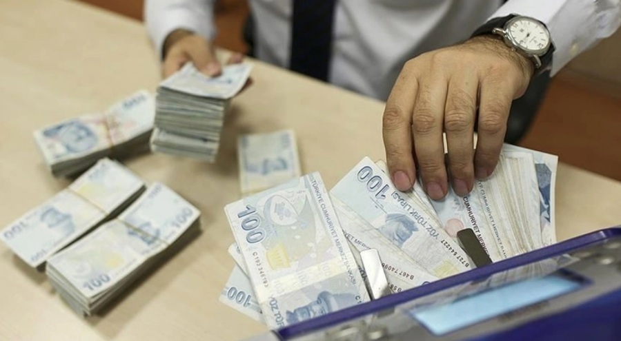 Halkbank esnaf ve sanatkar kredilerinde değişikliğe gitti!