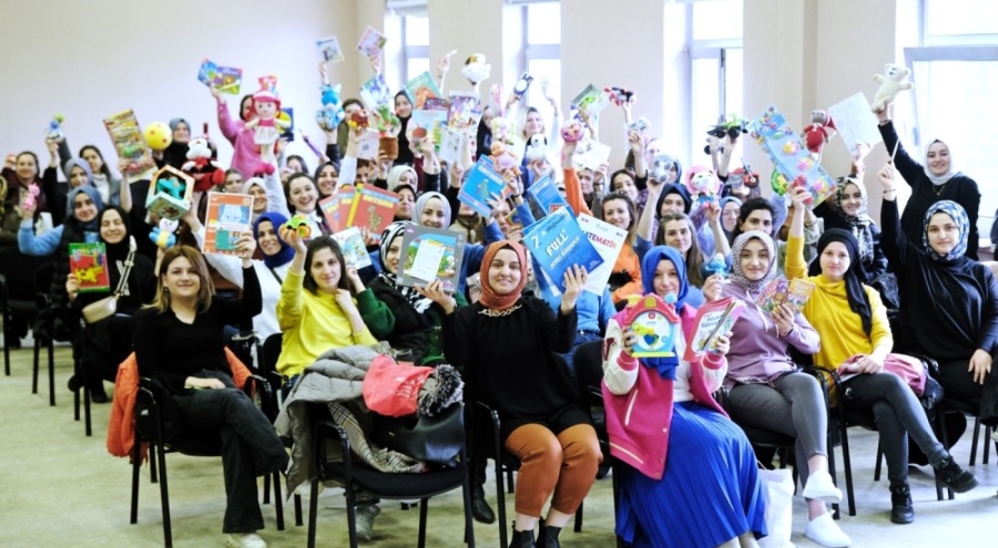 Bursa'da Ana Kucağı öğretmenlerine eğitim semineri