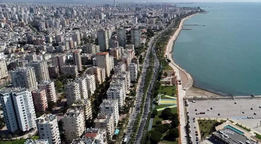 Mersin'de 59 okul deprem riski sebebiyle tahliye edildi