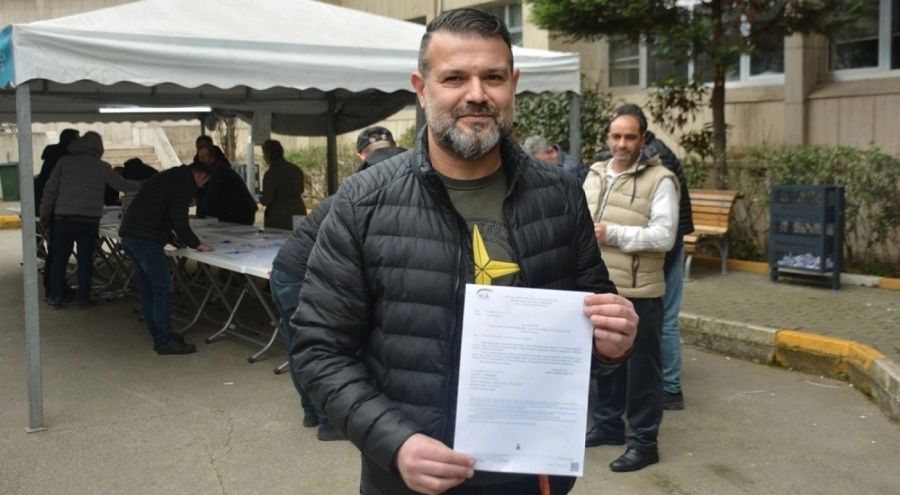 Başvurusundan 4 saat sonra Kocaeli'nin ilk EYT emeklisi olarak kaydedildi