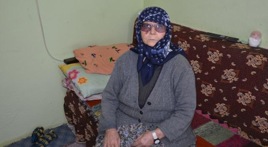 Depremzedeler için tarlasını sattı