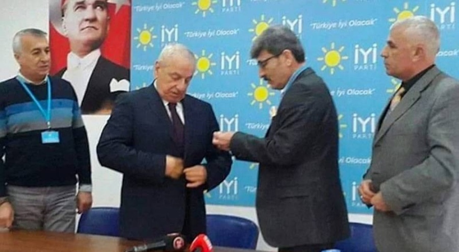 Eski Devlet Bakanı İbrahim Yaşar Dedelek ailesiyle birlikte İYİ Parti'den istifa etti