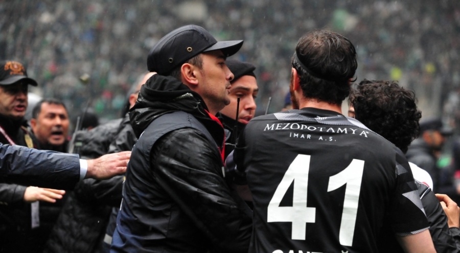 Bursaspor Amed SF maçı sonrası gerginlik çıktı!