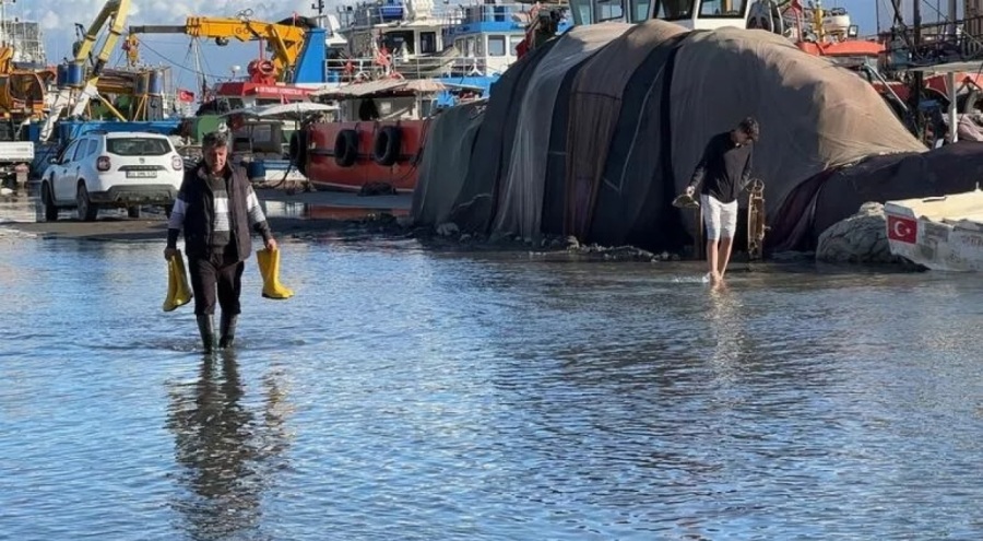 İskenderun'da deniz seviyesi yükselmesinin sebebi belli oldu