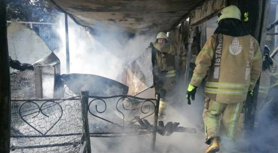 İşçilerin kaldığı konteynerlerde yangın çıktı!