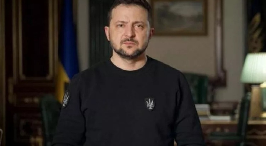 Zelenski: Bahmut'u savunmaya devam edeceğiz