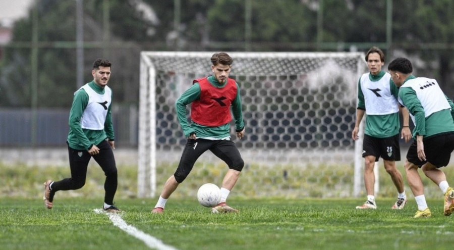 Bursaspor, Esenler Erokspor maçının hazırlıklarını sürdürüyor