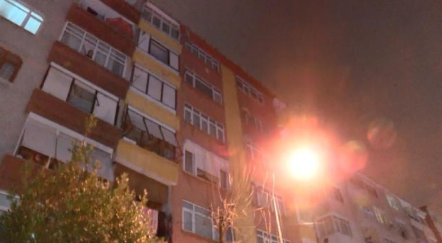 İstanbul'da 7 katlı bina tahliye edildi