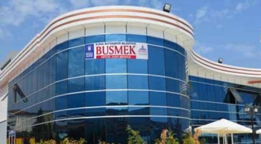 Bursa eczacı asistanı yetiştiriyor