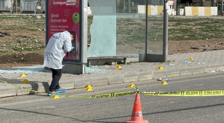 Kadınlar Günü'nde eşini katletti