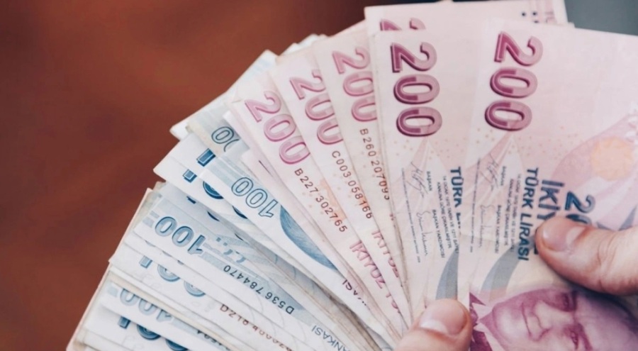Gençlik ve Spor Bakanı: Yurt ücretleri öğrencilere iade edilecek
